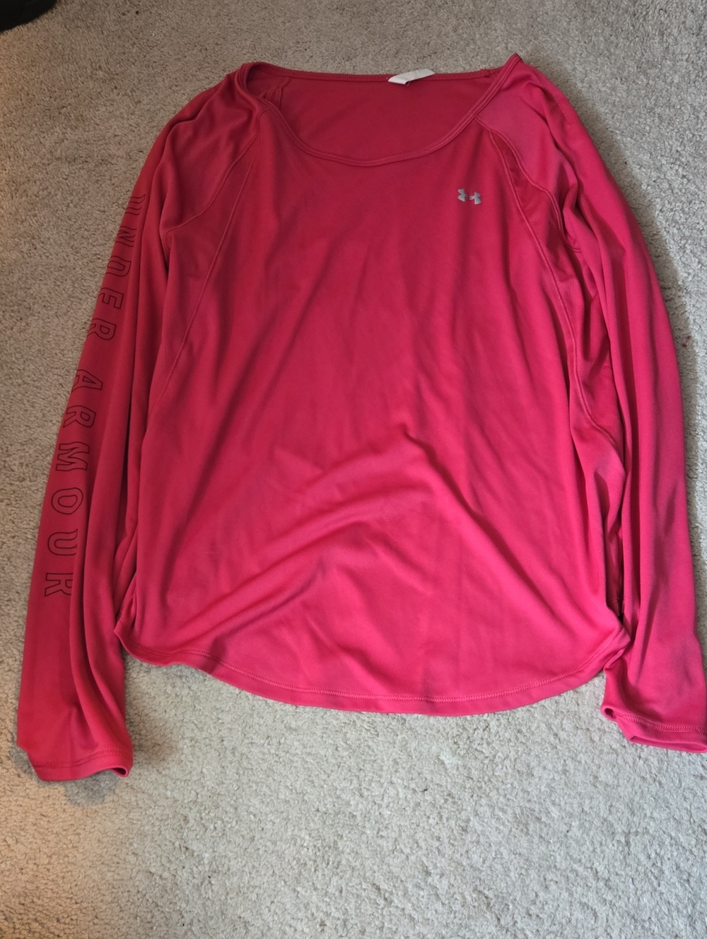Under Armour Women's Long Sleeve Scoop-Neck Performance Top - Hot Pink